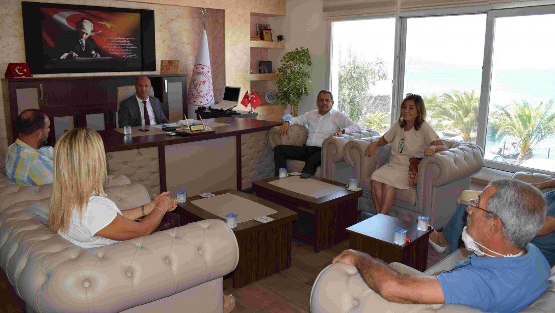 Ayvalık Belediye Başkanı Mesut ERGİN' in ve Ayvalık Eğitime Destek Derneği' nin Ziyareti